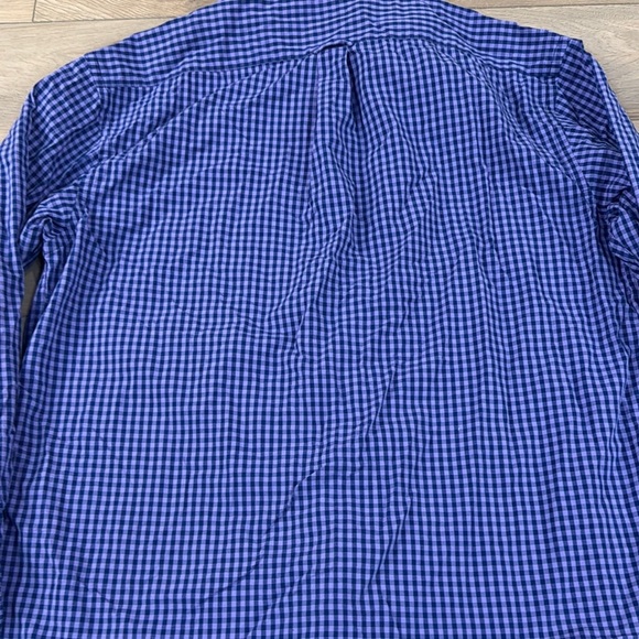 IZOD Men’s Blue and Purple Checkered Long Sleeve Plaid Button Down Shirt - Picture 7 of 8
